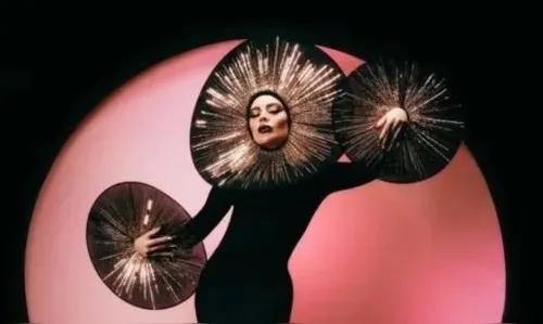 Fãs oferecem até R$ 50 mil por convite de um dia na Farofa da Gkay