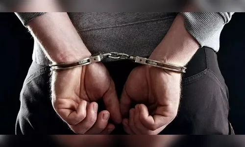 Jovens presos teriam invadido velório, durante briga em Apucarana