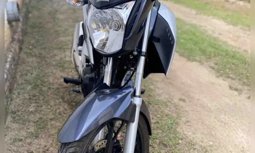 PM de Jardim Alegre apreende motocicleta com alerta de furto