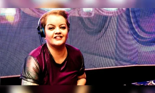 Veja homenagens a DJ morta em acidente com trio elétrico no Paraná
