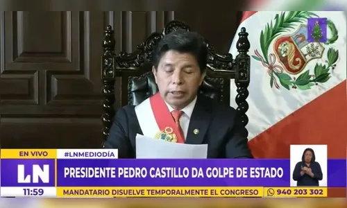 Presidente do Peru é destituído e preso após tentativa de golpe