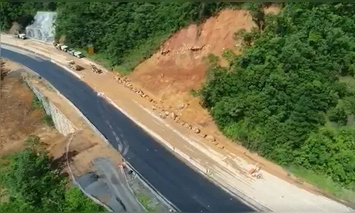 Arteris Litoral Sul diz que BR-376 ficará bloqueada até terça-feira