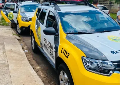 O irmão da vítima contou aos policiais que ele foi visto com vida no dia anterior (sábado) por volta das 20h30