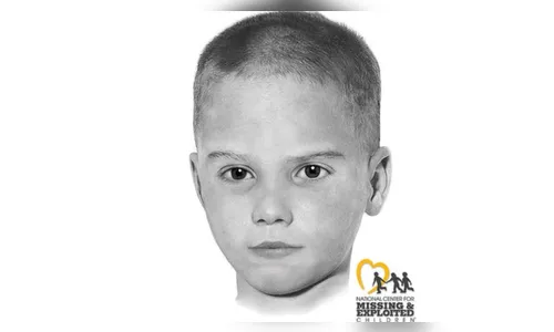 Após 65 anos, menino encontrado morto em caixa é identificado nos EUA