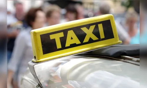 Taxista é amarrado em árvore após assalto em Apucarana