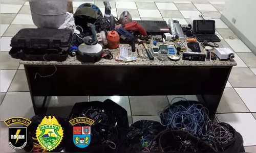 Polícia 'estoura' ponto de tráfico de drogas no centro de Apucarana