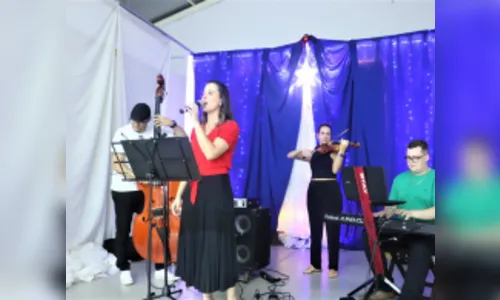 Auto de Natal e apresentações musicais encantam o público em Arapongas