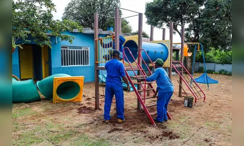 Prefeitura instala parque infantil na Associação Download