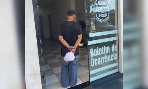 Homem é preso após mulher reconhecer chinelo do filho, em Apucarana