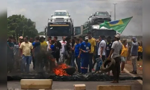 Contas de pessoas e empresas ligadas a manifestações são bloqueadas