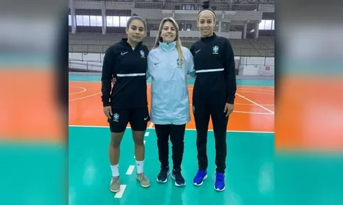 Apucaranense é eleita a melhor treinadora da Liga Nacional de Futsal