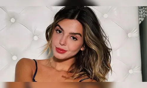 Giovanna Lancellotti impressiona web e surge nua em foto sensual