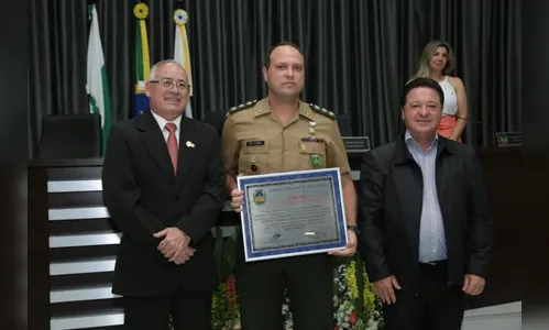 Exército recebe homenagem da Câmara de Apucarana