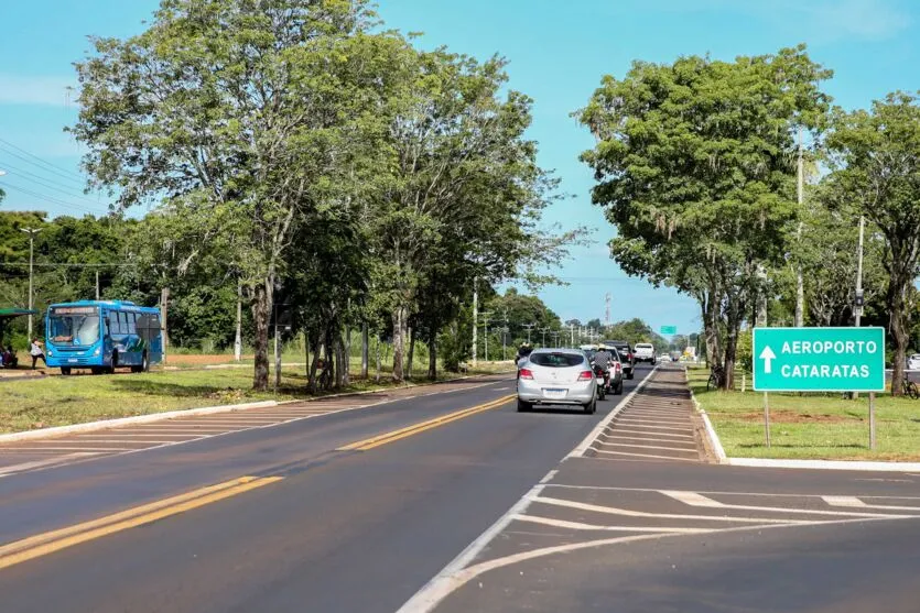 DER/PR homologa licitação para duplicar a Rodovia das Cataratas
Consórcio de empresas venceu licitação com proposta de R$ 129,6 milhões