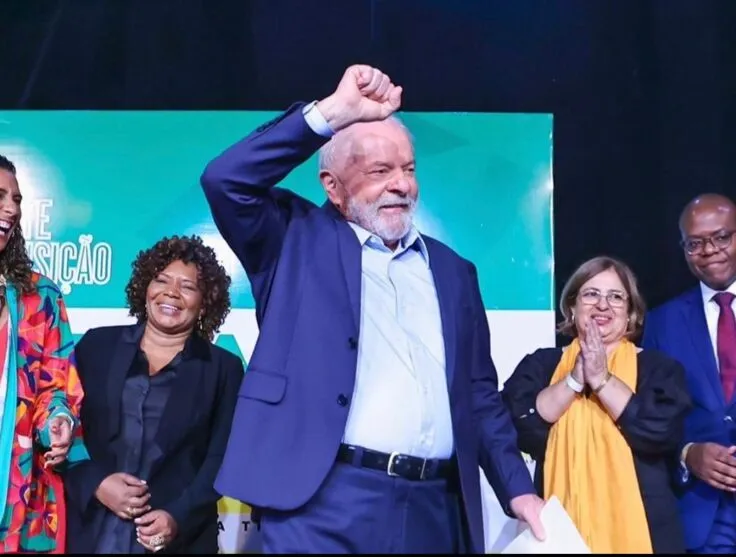 Lula toma posse neste domingo