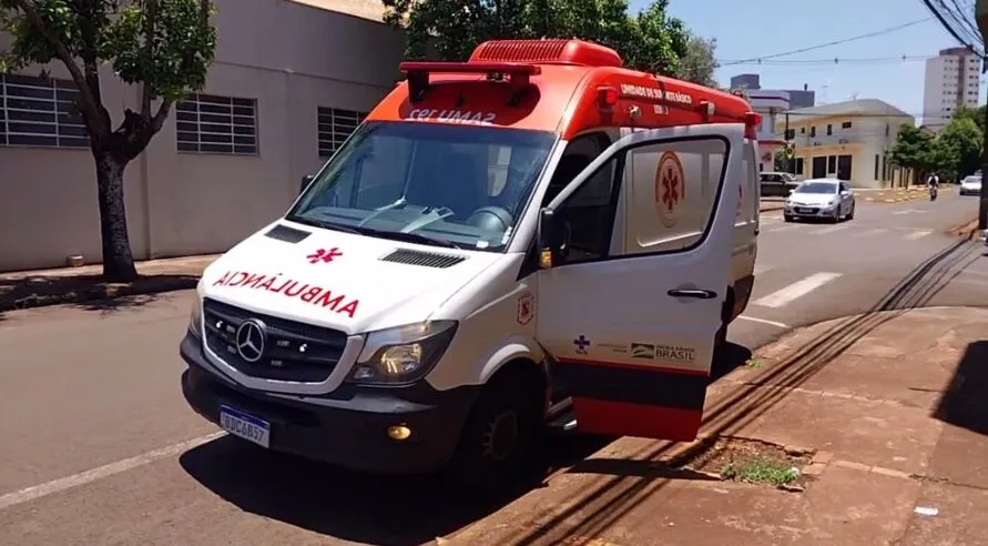 Serviço de Atendimento Móvel de Urgência (Samu) foi ao local para atender a vítima