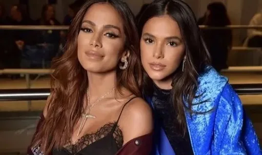 A suposta treta entre Bruna Marquezine e Anitta causada por Neymar Jr. foi citada durante a novela portuguesa Sangue Oculto