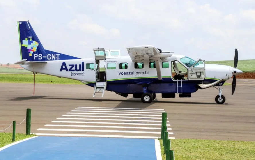 Companhia Azul Linhas Aéreas suspendeu voos de Apucarana para Curitiba no mês passado