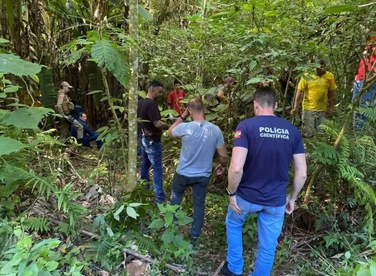 Irmãs de 5 e 8 anos foram encontradas em área de banhado no Oeste de SC