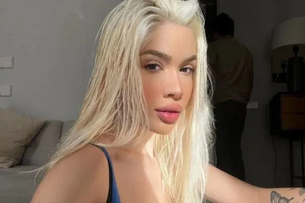 Karoline Lima publicou em seu Instagram os machucados que teve após um acidente doméstico