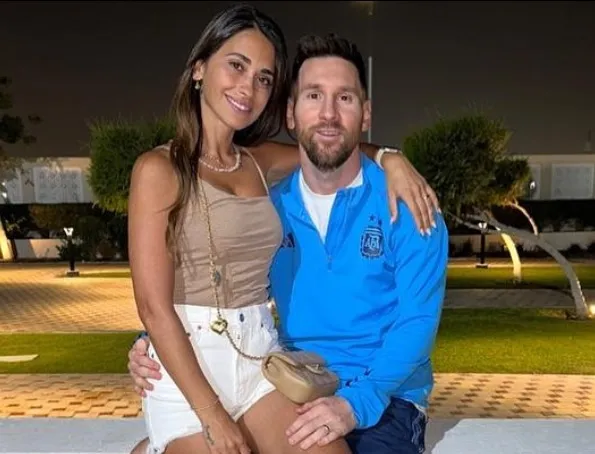 Lionel Messi e a esposa Antonella Roccuzzo tiveram o primeiro filho em 2012