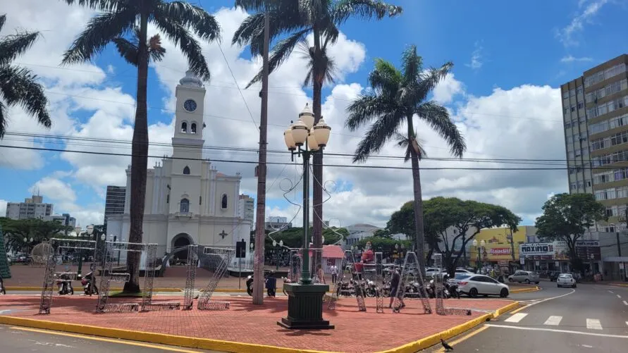 No dia de Natal, domingo (25) serão celebradas três missas: às 7h30, 10h30 e às 18h.