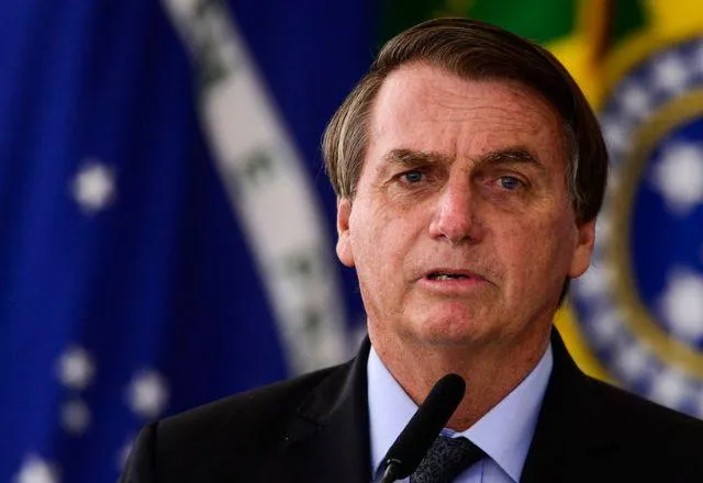 O despacho trata Bolsonaro como "futuro ex-presidente"