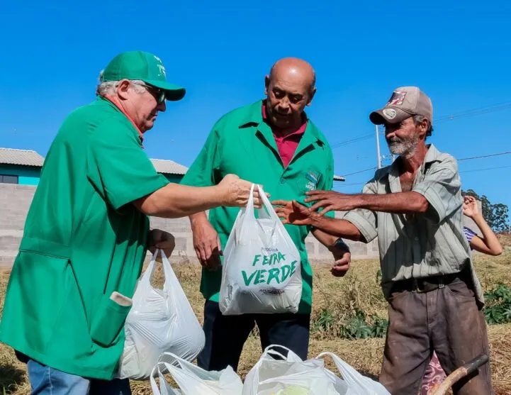 O prefeito lembra no ano passado o “Feira Verde” conseguiu atender 63 regiões