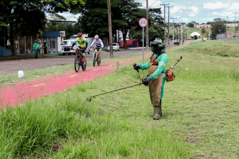 O prefeito também observa que, além do aspecto de saúde pública, o cuidado com o terreno também contribui com a segurança pública