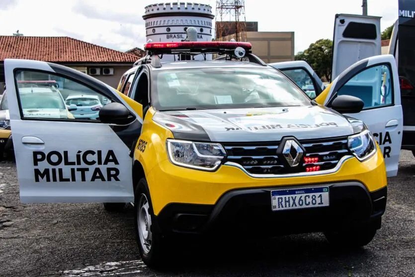 O veículo tem quatro câmeras de monitoramento, sendo duas laterais, uma frontal e outra 360º graus