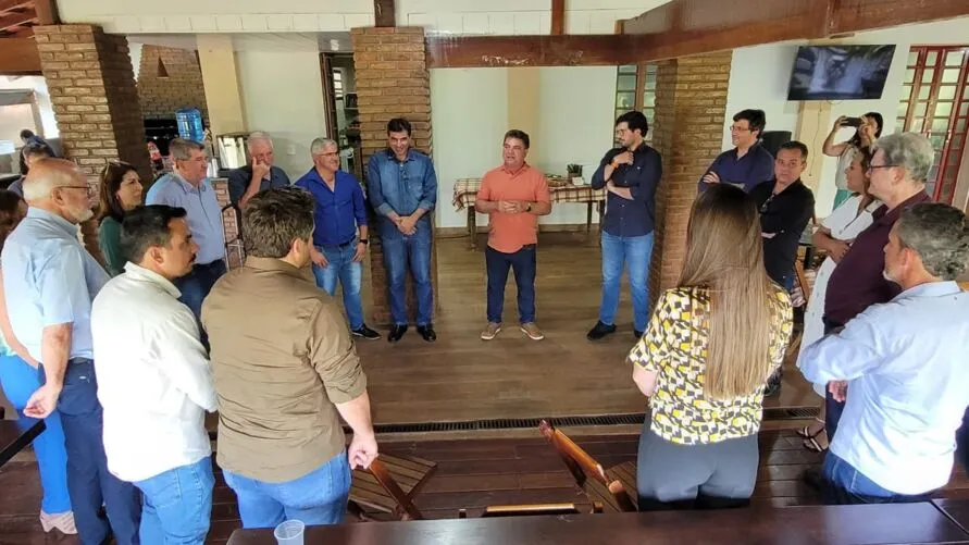 Também estiveram presentes os deputados estaduais Tiago Amaral e Pedro Paulo Bazana, entre outras lideranças