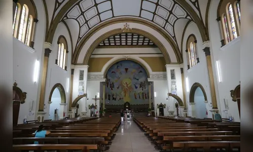 Catedral de Apucarana realiza 1ª ceia de Natal para moradores de rua