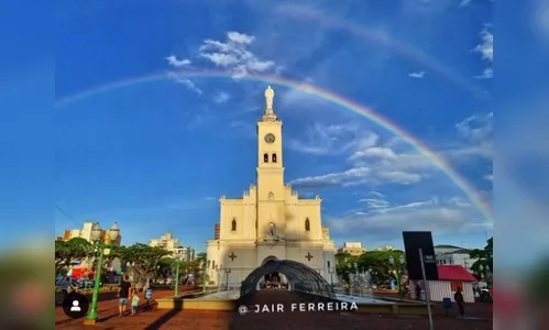 Fotógrafo de Apucarana faz registro encantador da Catedral