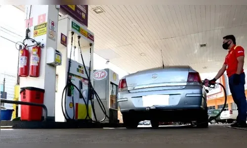 Lula prorroga desoneração sobre gasolina até 28 de fevereiro