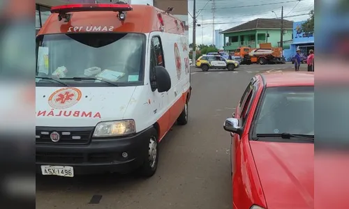 Colisão entre carro e bicicleta deixa homem ferido em Manoel Ribas