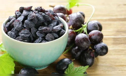 Governo intercepta toneladas de uvas-passas contaminadas em fronteiras