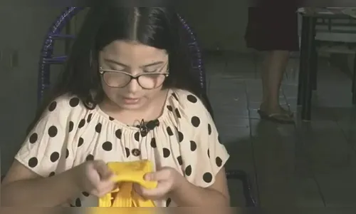 Camisa 'bloqueia' bala perdida que atingiu peito de menina no PR