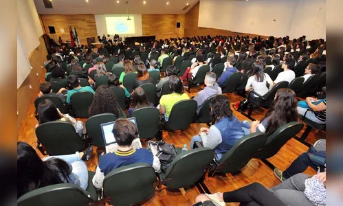 UEL define calendário de atividades de graduação do ano letivo de 2023