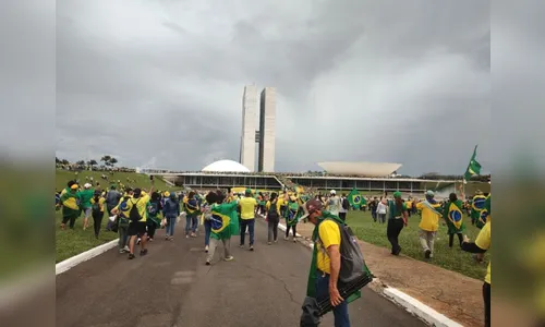 Forças de segurança estão chegando ao Palácio do Planalto, em Brasília