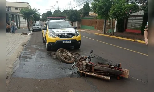 Motociclista fica ferido em acidente na Rua Talita Bresolin