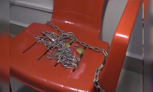 Mulher relata que foi acorrentada durante assassinato do marido no PR