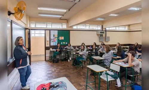 Aulas da rede estadual do Paraná encerram na segunda-feira (19)