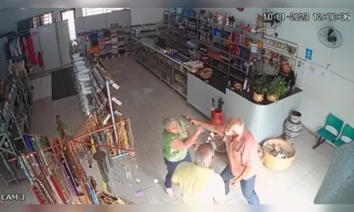 Idoso de 73 anos atira no irmão de 70 após briga por herança