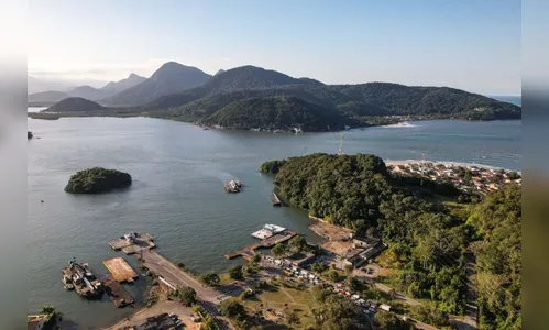 Terceiro ferry boat retorna à baía de Guaratuba e verão terá operação
