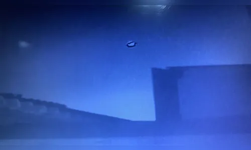 Morador filma suposto ovni no céu do interior do PR e grava momento