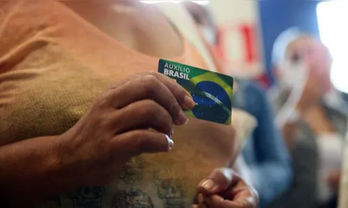 Confira o calendário de pagamentos do Auxílio Brasil para 2023