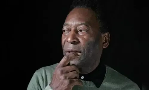 Pelé apresenta piora de quadro clínico e vai passar Natal internado