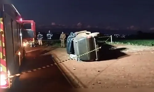 Motorista morre após capotar carro na Estrada da Aliança em Arapongas