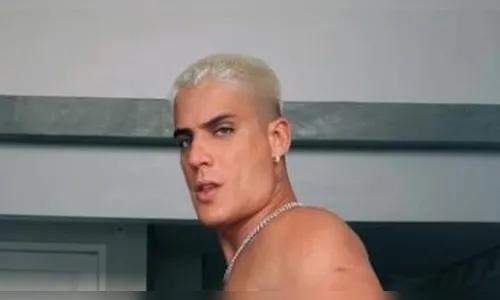 Ex-A Fazenda 14, Tiago Ramos choca com tatuagem em local ousado