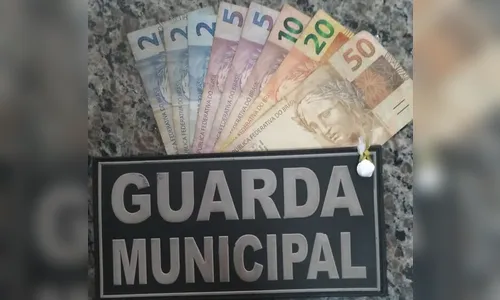 Jovem é preso com cocaína e dinheiro no Centro de Apucarana